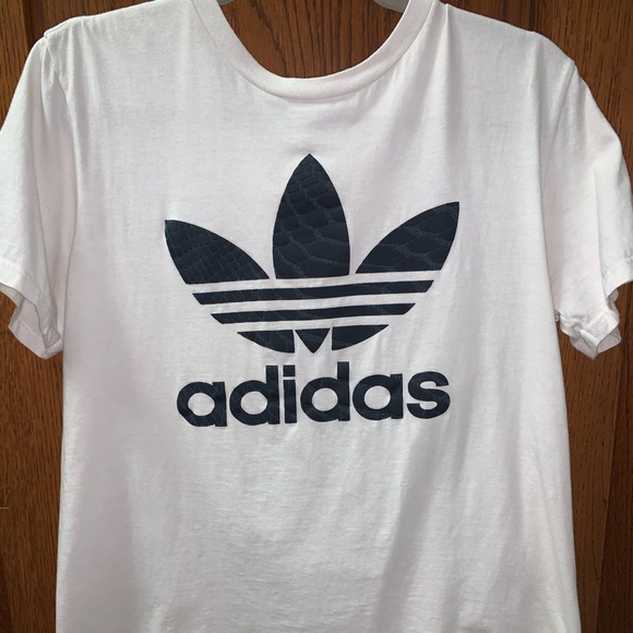 Adidas Originals T-Shirt - Picture 1 of 3
